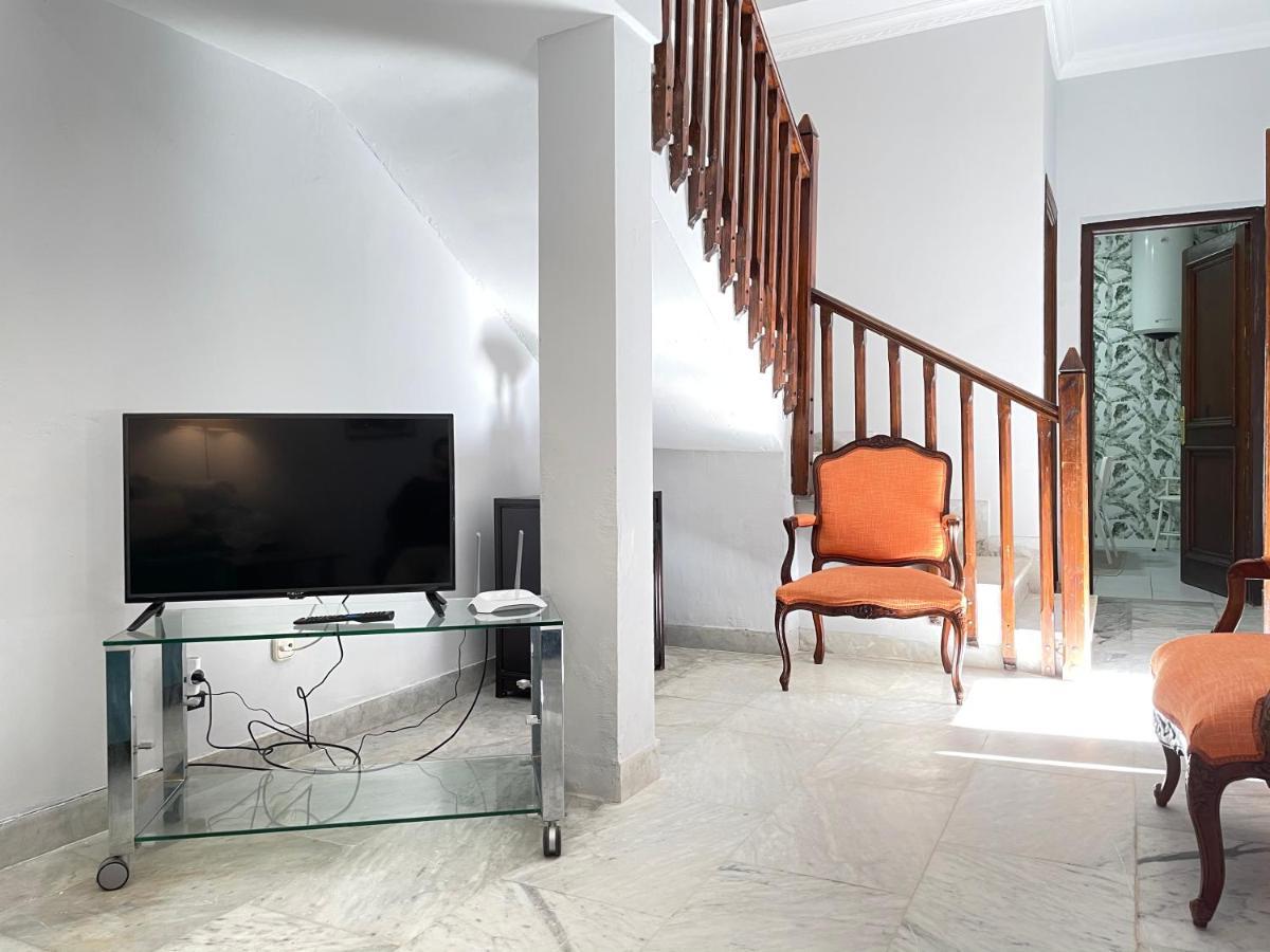 Centro Del Vino Tandal Apartment *